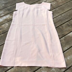 MM LaFleur Elegant Light Pink Sleeveless Dress size 14